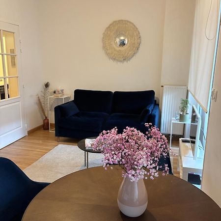 Appartement Centre Ville Avec Terrasse Et Parking Securise Ρεν Εξωτερικό φωτογραφία